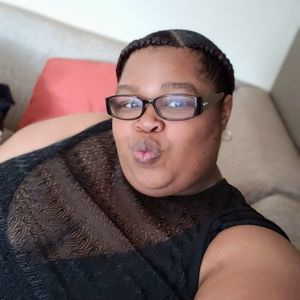 Meet your Posher, Lakeisha